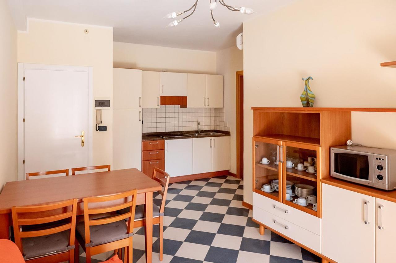 Milan Residence Rosolina Mare Extérieur photo